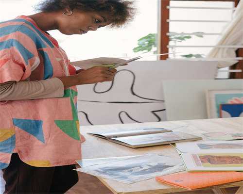 奥运冠军家庭，35岁再次夺3枚金牌，妻子更是轻松打破世界纪录