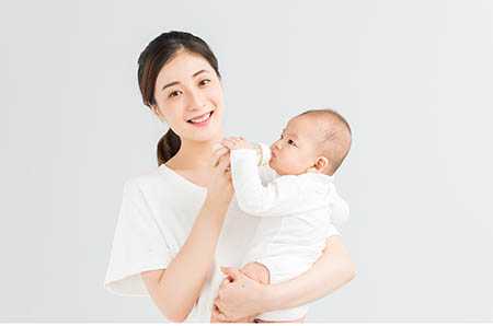 试管一般植入两个胚胎性别&哪里的供卵试管好,准爸爸做到四点，帮助孕妇远离