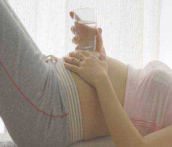 35岁卵巢早衰会恢复吗&供卵试管怀孕了,50岁苏永康将当爹高龄男性如何备孕